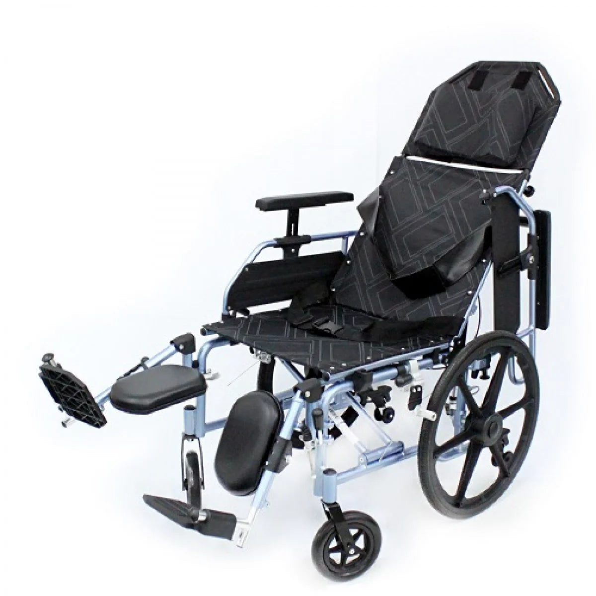 APLUS Lightweight Recliner Wheelchair - 18" Seat Width