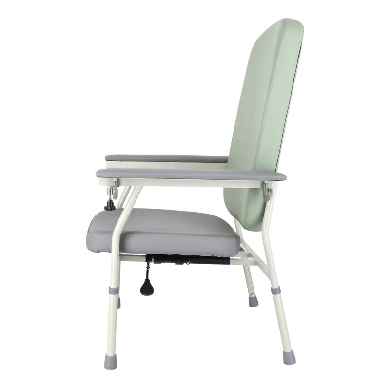 Manual Height Adjustable Geriatric Chair (J100)