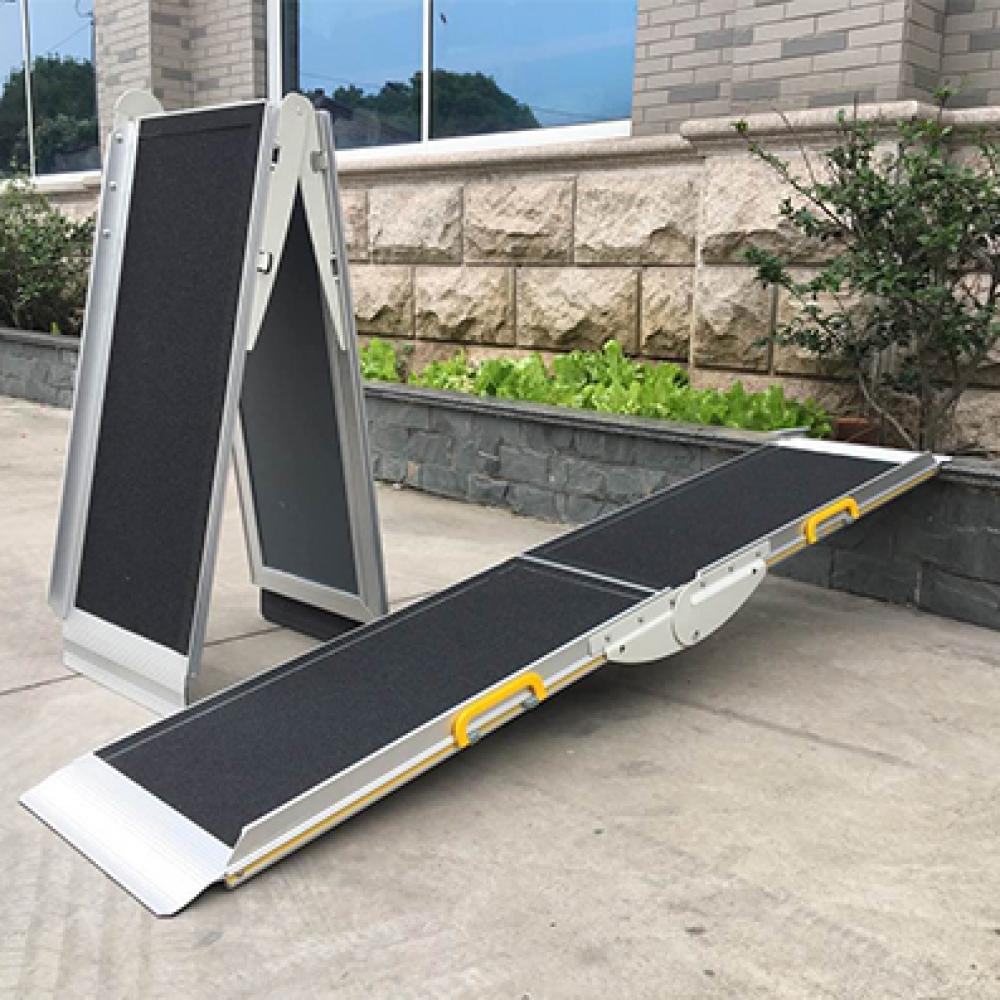 Aluminium 4-Way Suitcase Ramp (7 or 8 ft)