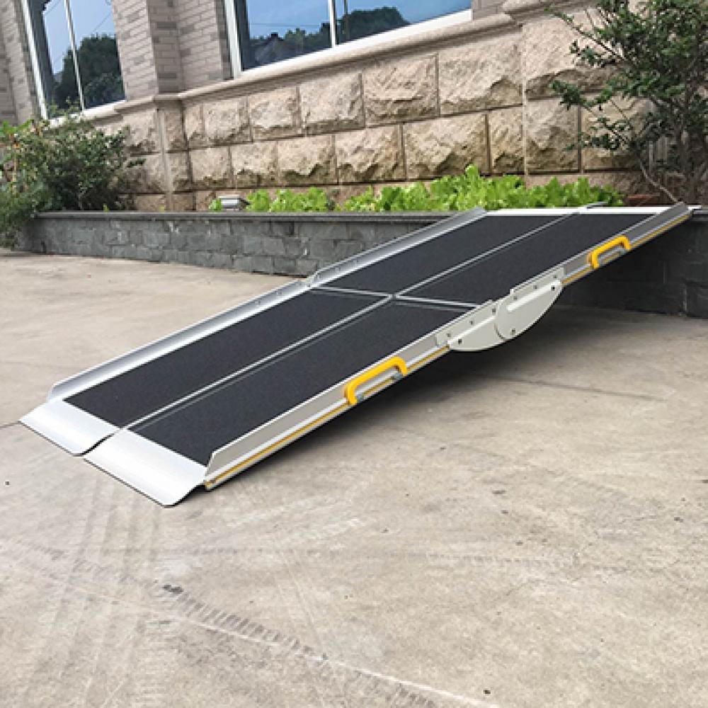 Aluminium 4-Way Suitcase Ramp (7 or 8 ft)