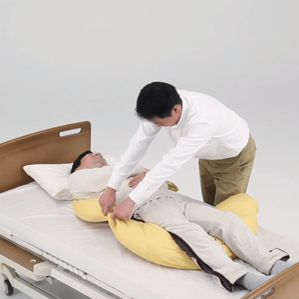 Banana Turn Pillow for Positioning Support by Paramount Bed Japan