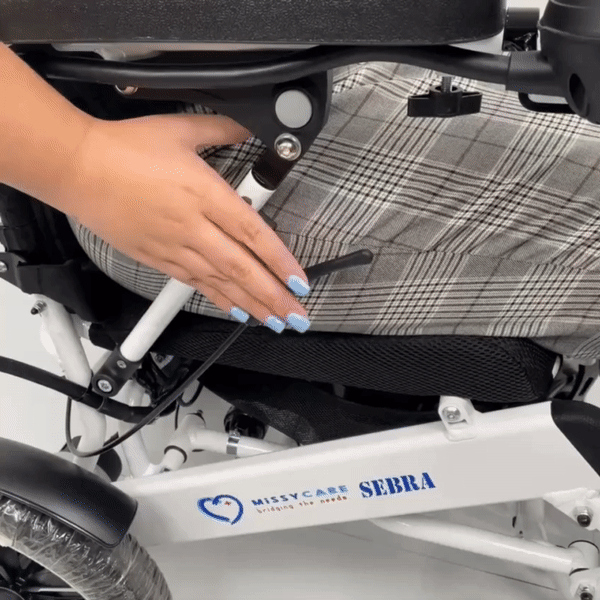SebraTilt Foldable Power Wheelchair